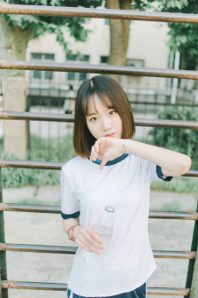 女人与公拘交的视频网站